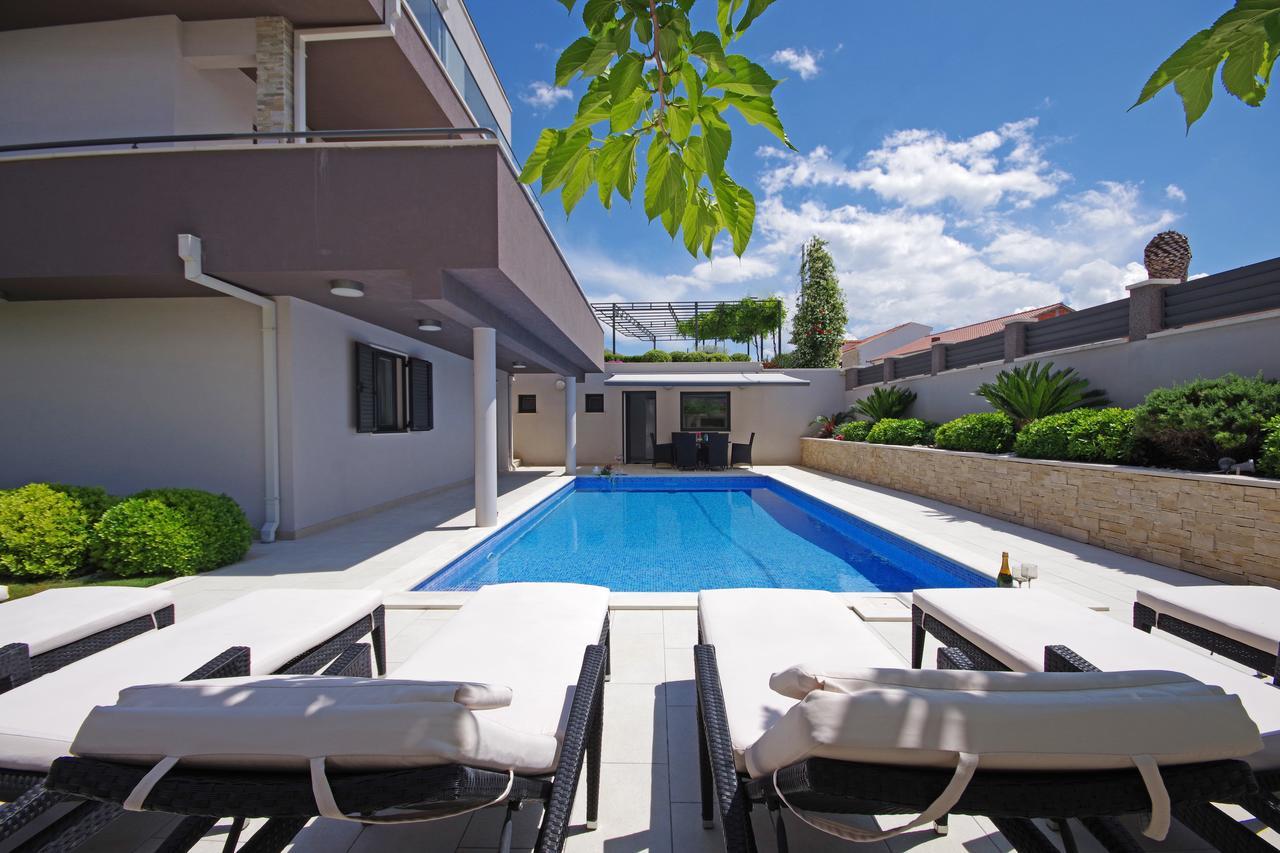Villa Lucas Podstrana Exterior foto